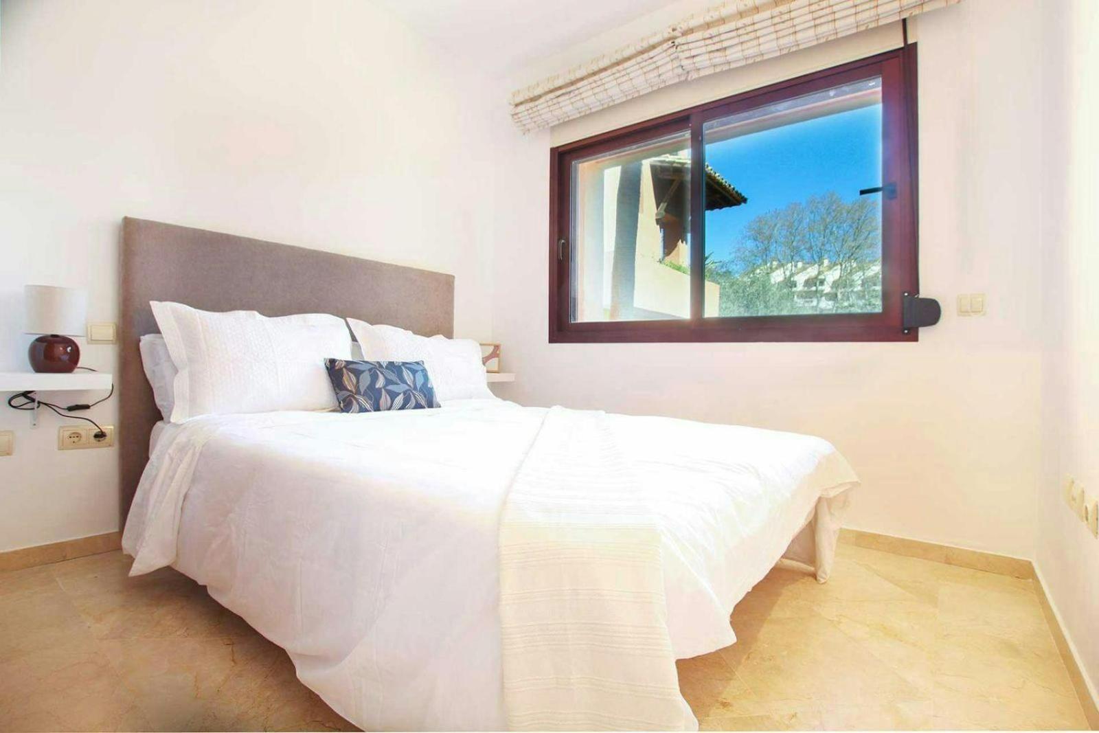 Piso 4 Hab. - Elviria Playa Apartment Marbella Exterior photo
