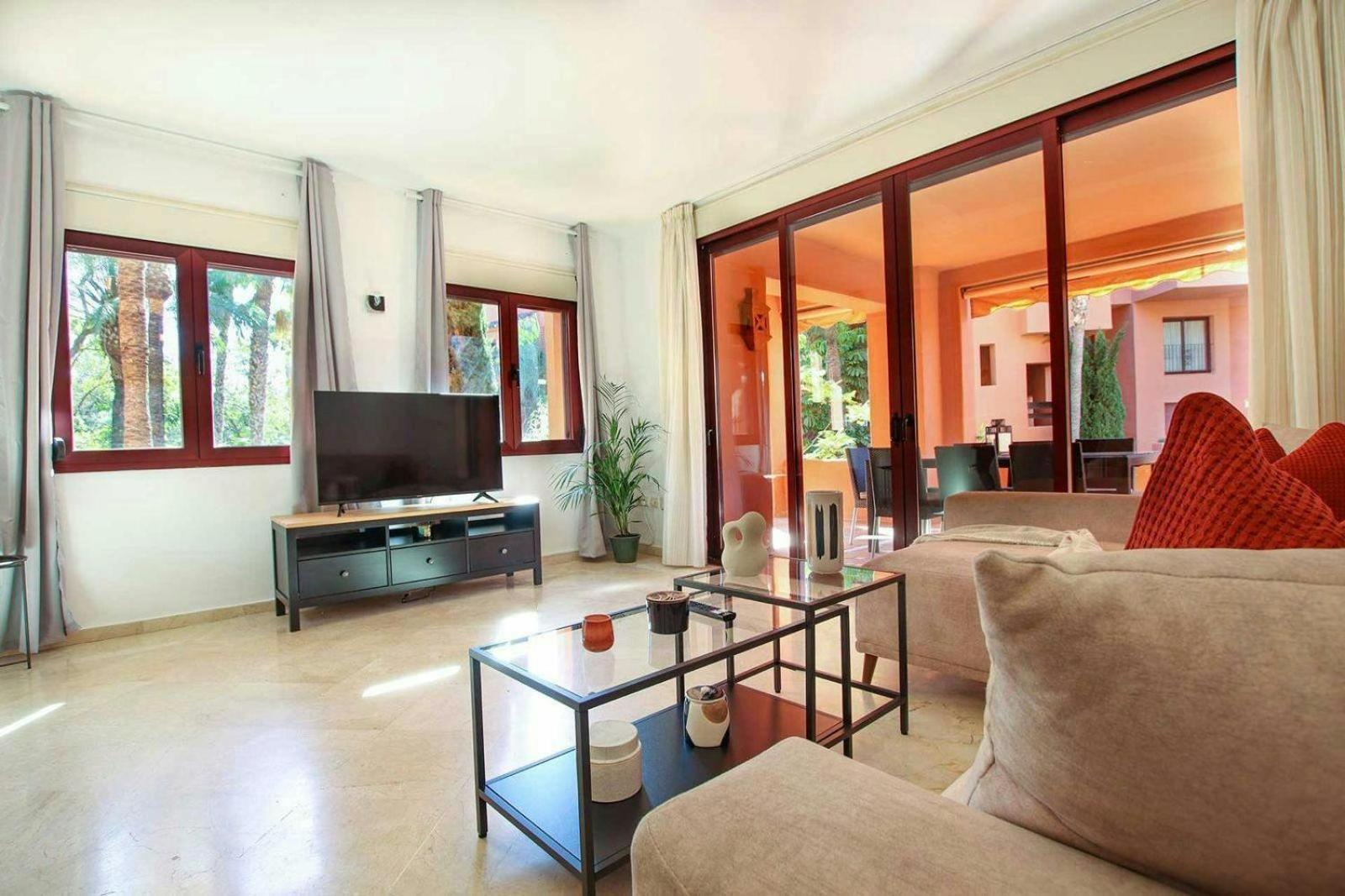 Piso 4 Hab. - Elviria Playa Apartment Marbella Exterior photo